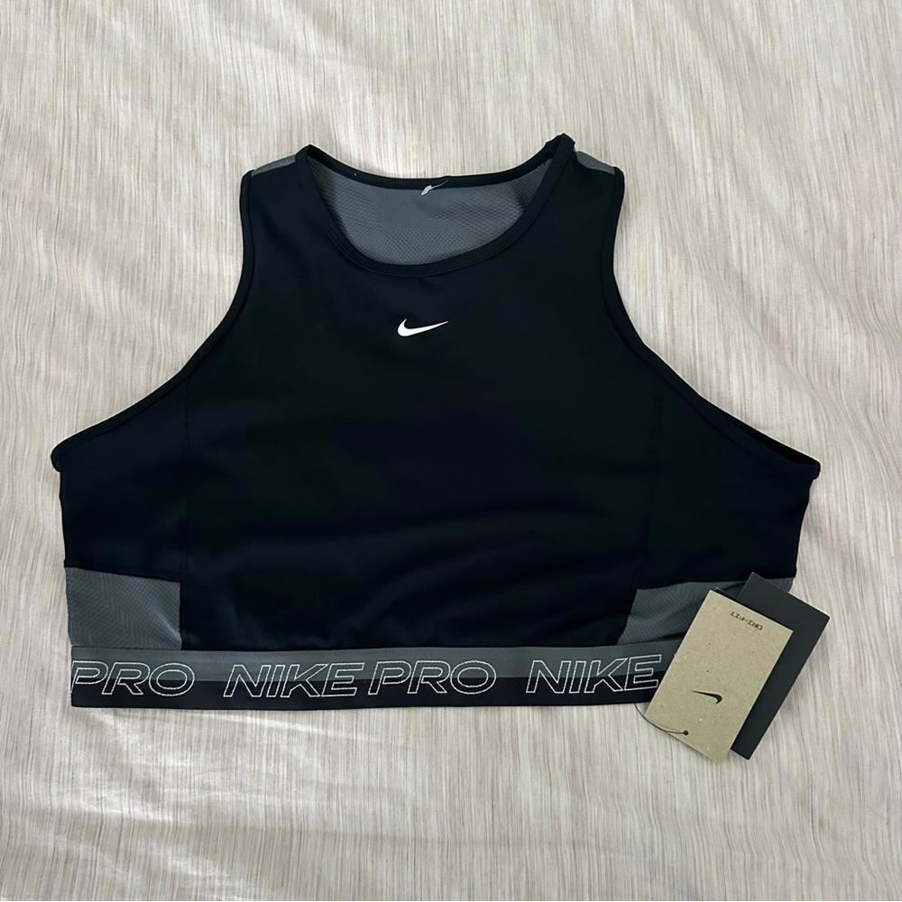 Nike Women's Pro Dri-FIT Cropped Graphic Training Shirt
